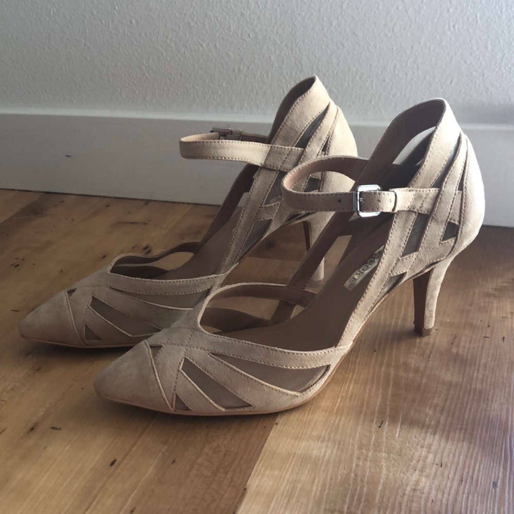 Audrey Brooke heels